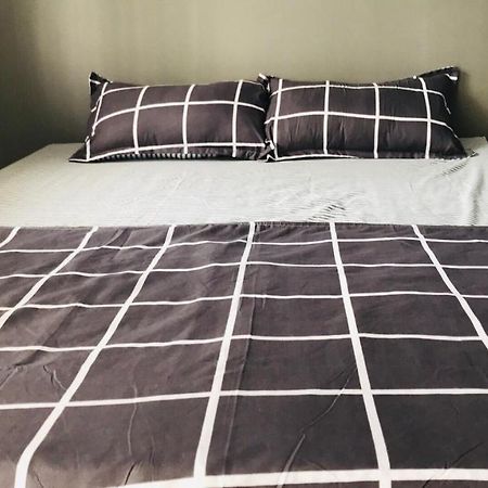 Meowies Homestay Хошимин Экстерьер фото