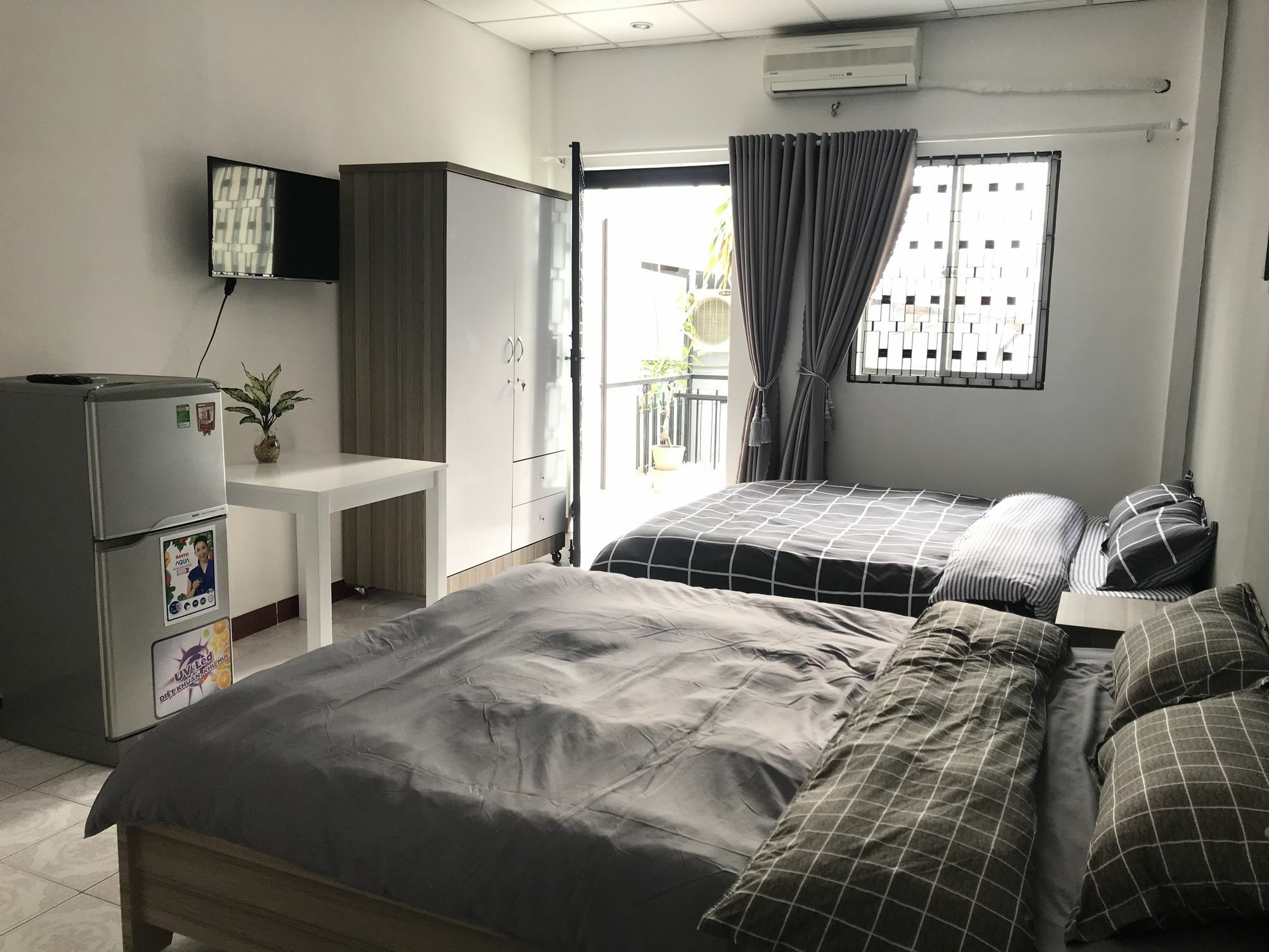 Meowies Homestay Хошимин Экстерьер фото